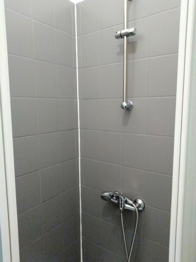 לה מאנש Studio Proche Centre Ville מראה חיצוני תמונה